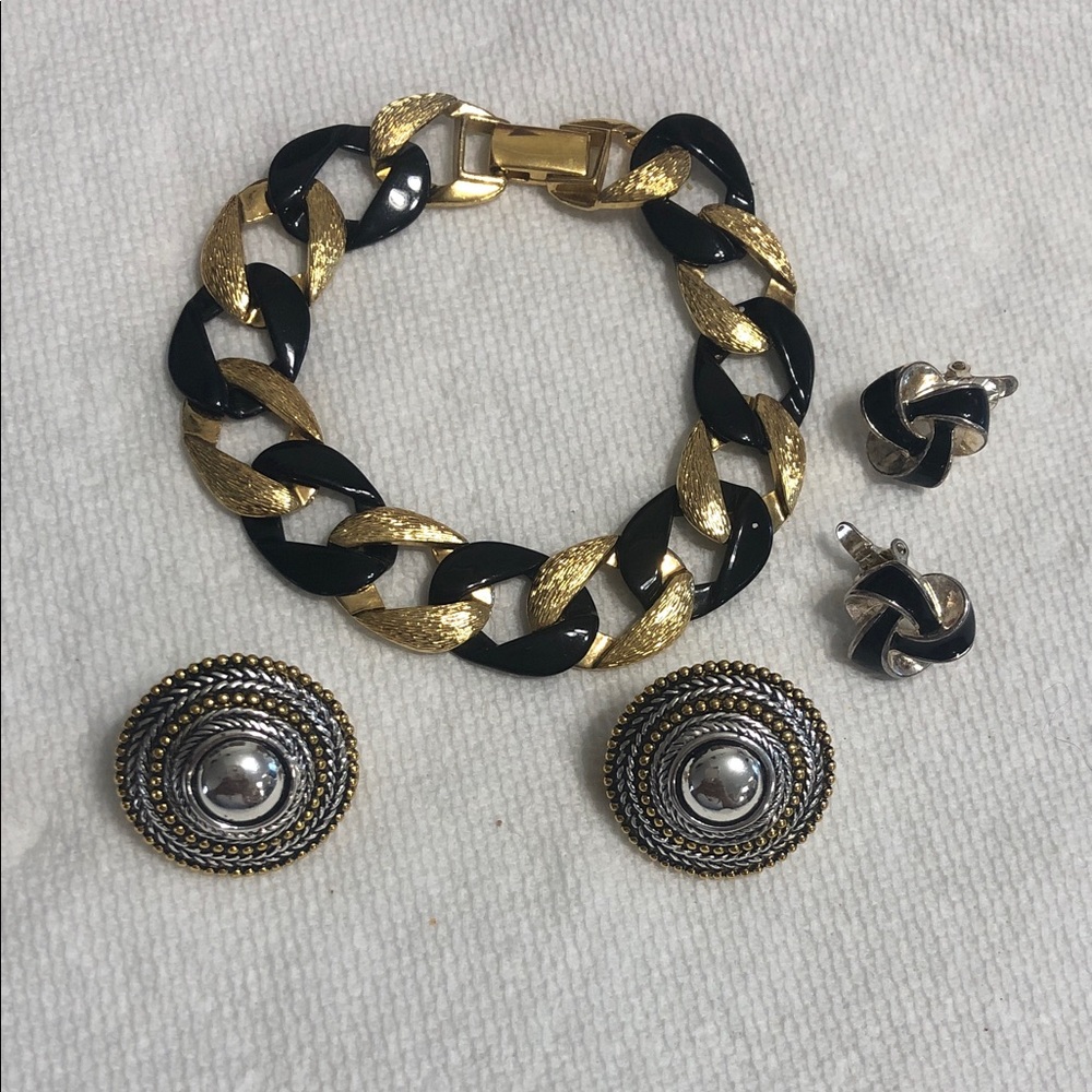 Givenchy Black and Gold Link Bracelet with Coordinating Earrings